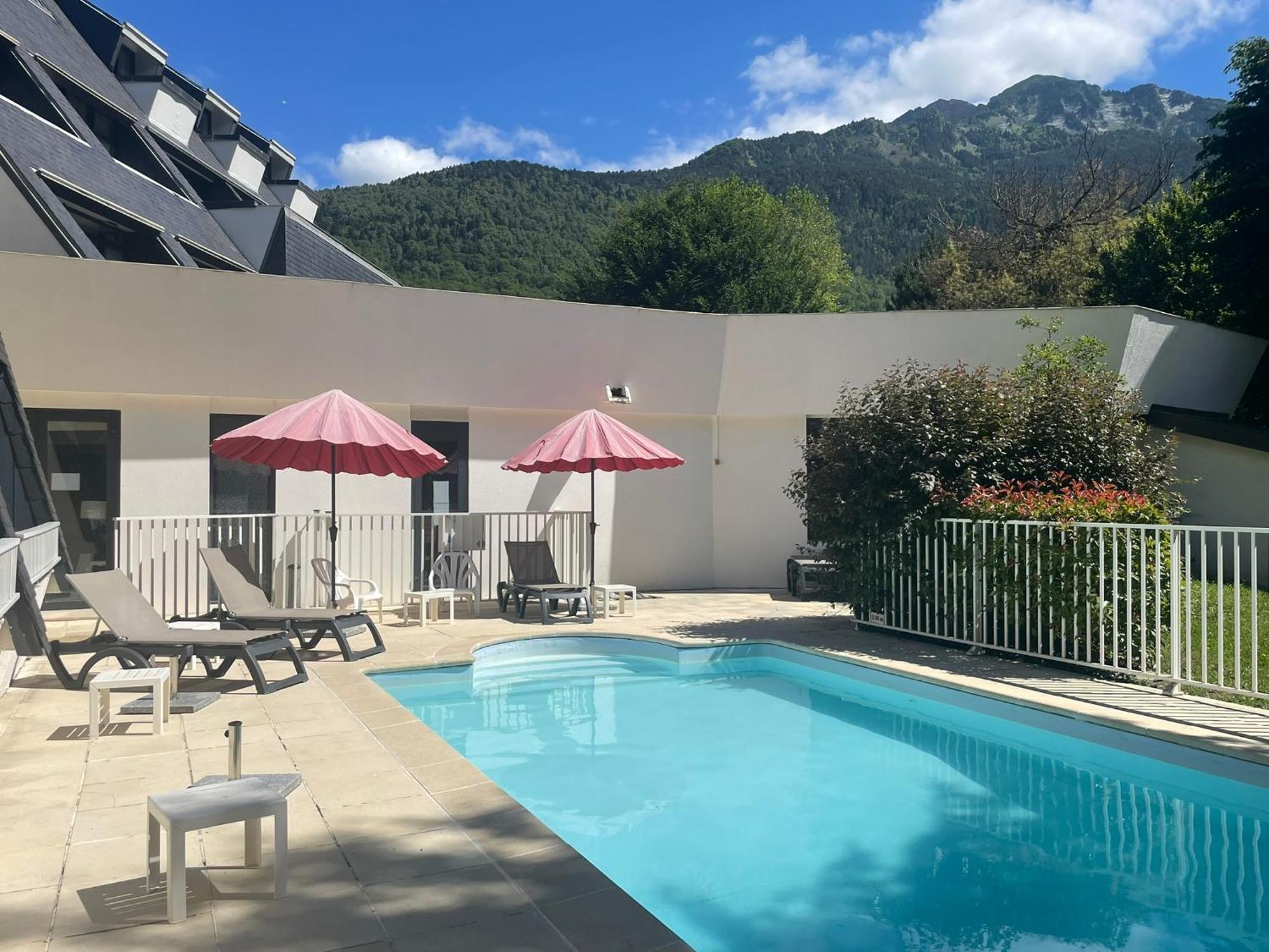 T2 Classe 3 Etoiles Coeur De Village Et Piscine Ext Saint-Lary-Soulan Kültér fotó